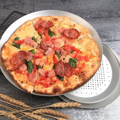 Rk Bakeware China-Hardanode Pizzablech mit perforierter dünner Kruste für Pizza Hut