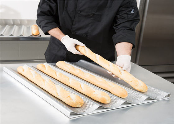 RK Bakeware China Foodservice NSF Baguette-Backblech aus Aluminium mit 5 Schlitzen, glasierte französische Brotform
