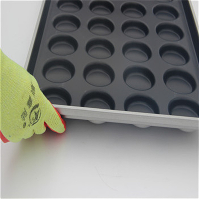 RK Bakeware China Foodservice 6,3 cm antihaftbeschichtetes Mini-Hamburger-Brötchen-Tablett